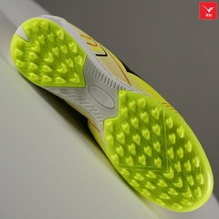 Giày bóng đá Húi Magic