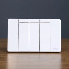 Bộ công tắc ba 1 chiều size S màu trắng Simon K9 - 591031