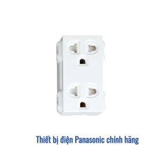 Ổ cắm đôi có màn che và nối đất Panasonic WEV1582-7SW - Loại bắt vít