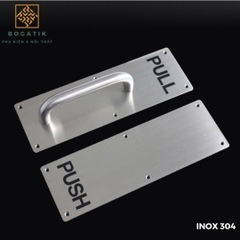Tay nắm cửa chất liệu inox 304 vô cùng cứng cáp, chống gỉ