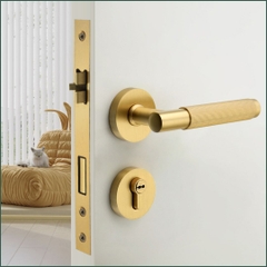 Khóa cửa phân thể chất liệu đồng thau DT701
