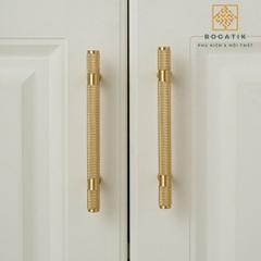 Tay nắm bằng đồng thau nhà sản xuất hiện đại đơn giản tay nắm bằng đồng Bắc Âu cửa ra vào và cửa sổ tủ quần