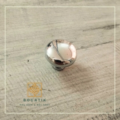 Tay nắm cửa tủ ngăn kéo tay nắm tủ bếp màu BẠC bóng chất liệu hợp kim KẼM sang trọng & cao cấp