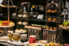 La Mejor Hotel & Sky Bar