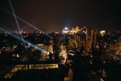 La Mejor Hotel & Sky Bar