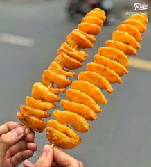 Khoai Tây Lốc Xoáy Thảo Linh Linh 1kg (10 Chiếc)