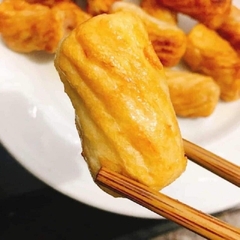 Chả Mực Xoắn Ống Deli Foods 2,5kg (178 Viên)