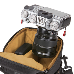 Bao đựng máy ảnh DSLR/Mirrorless Case Logic Viso