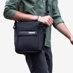Túi đeo chéo 10.5 inch Thule Paramount crossbody bag