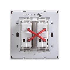 Công tắc trung gian đơn Simon I7 màu trắng 701026 Lắp đế vuông