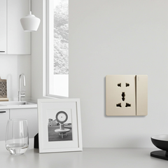 Module Ổ cắm 3 chấu đa năng và 2 chấu kèm công tắc màu sâm panh Simon S6 581080-46 đế vuông