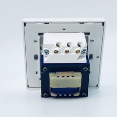 Module Ổ cắm dao cạo râu Simon I7 70E651-46 màu Sâm Panh