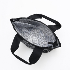Chiikawa Pouch Cart Bag putter All-Over Pattern 0300183804