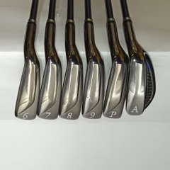 [Gậy golf cũ] Majesty Bộ gậy sắt (iron set) MAJESTY Royale (2023) R MAJESTY LV550