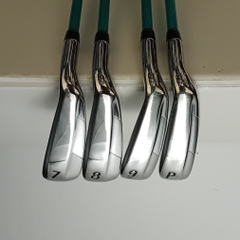 [Gậy golf cũ] Majesty Bộ gậy sắt (iron set) DANGAN7 [Custom]