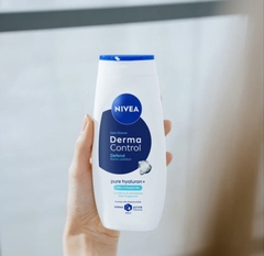 Sữa tắm Nivea Derma control (Tinh chất đậu nành dành cho da nhạy cảm)_250ml