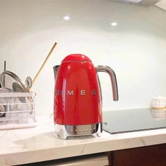 Ấm siêu tốc chỉnh nhiệt Smeg KLF04 màu đỏ