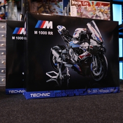 [TECHNIC] BMW M1000 RR | 2025