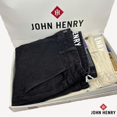Quần Short Khaki Túi Hộp Nam John Henry  SP25SS03P-AKJN