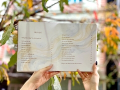 Bộ sách dưỡng sữa (Yêu con bằng dải ngân hà - Yêu mẹ bằng dải ngân hà)