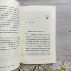 Sách - Bức tường vọng âm của tình yêu (Love’s Echo Shall Ring)
