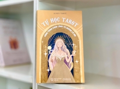 Sách - Tự học Tarot: Hành trình chữa lành từ những lá bài