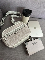 Túi Xách DKNY Hình Hộp Monogram Trắng Xuất Xịn