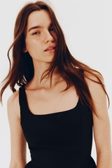 Đầm 2d Hắc Em chít eo nhẹ gọn dáng bigsize