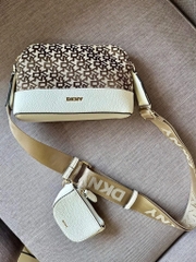 Túi xách DKNY in mono dây bản to xuất xịn