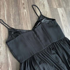Đầm dây ren Expr3ss satin phối ren bigsize