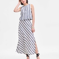Chân váy maxi sọc chéo On34 xuất xịn