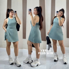 Đầm thể thao nữ ZeLLA xẻ tà