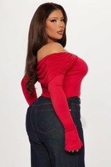 Áo bẹt vai fashion đỏ dịu xuất xịn bigsize