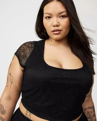 Set áo crop / váy midi phối ren Torrid bigsize xuất xịn
