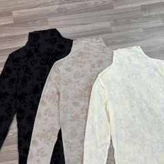 Áo ren cổ lọ thêu hoa L3nedifie bigsize xuất xịn