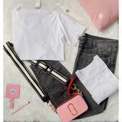 [viruSpluSSize]ÁO THUN TRẮNG BIGSIZE CỔ TIM/CỔ TRÒN Saleoutlet uniSex (lỗi ố nhẹ)