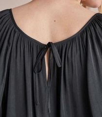 Áo lụa tay phồng Preview bigsize