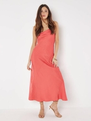 Đầm dây lụa apricot chéo lưng bigsize