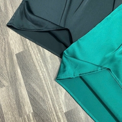 Áo lụa cổ lọ InC bigsize