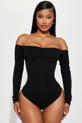 Bodysuit fashion bẹt vai nhún ngực tôn dáng bigsize