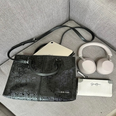 Túi xách DKNY form cứng cáp xuất xịn