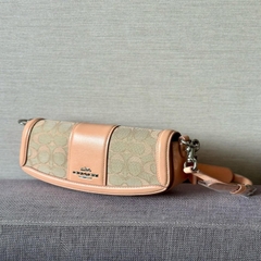 Túi xách Coach tone basic hàng chuẩn xịn