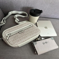 Túi đeo chéo DKNY in mono xuất xịn