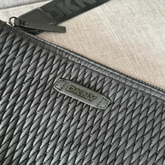 Túi đeo chéo DKNY xuất xịn