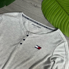 sale outlet - Áo thun henley tomi xuất xịn