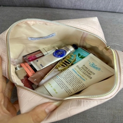 Túi makeup Sonia form rộng để cả thế giới