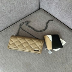 Túi đeo nắp gập DKNY dây xích basic