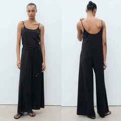Jumsuit dây mng form suông vải thoáng mát bigsize