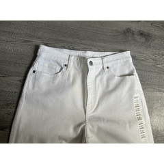 [viruSpluSSize]Quần jean UNI lửng trắng BigSize xuất xịn