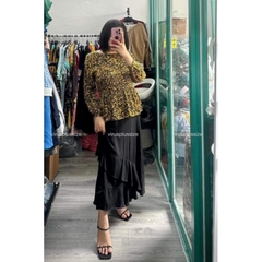 [ViruSpluSSize] sale outlet - áo lụa FEATHER hoa vàng bigSize Sang xịn mịn